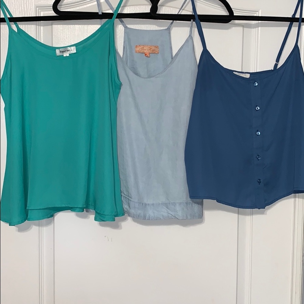 🥰TANK TOP BUNDLE!!